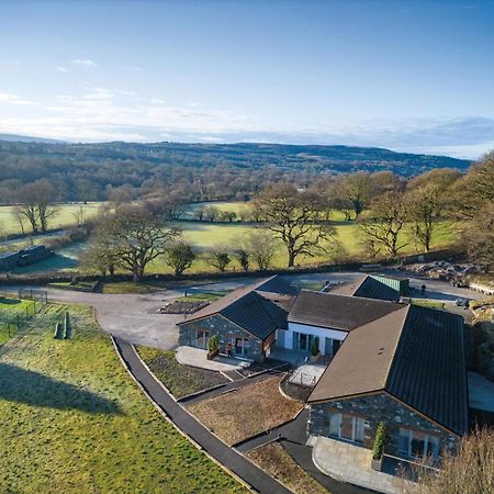 Suite 3 - Sleeping Giant Hotel - Pen Y Cae Inn Brecon Esterno foto