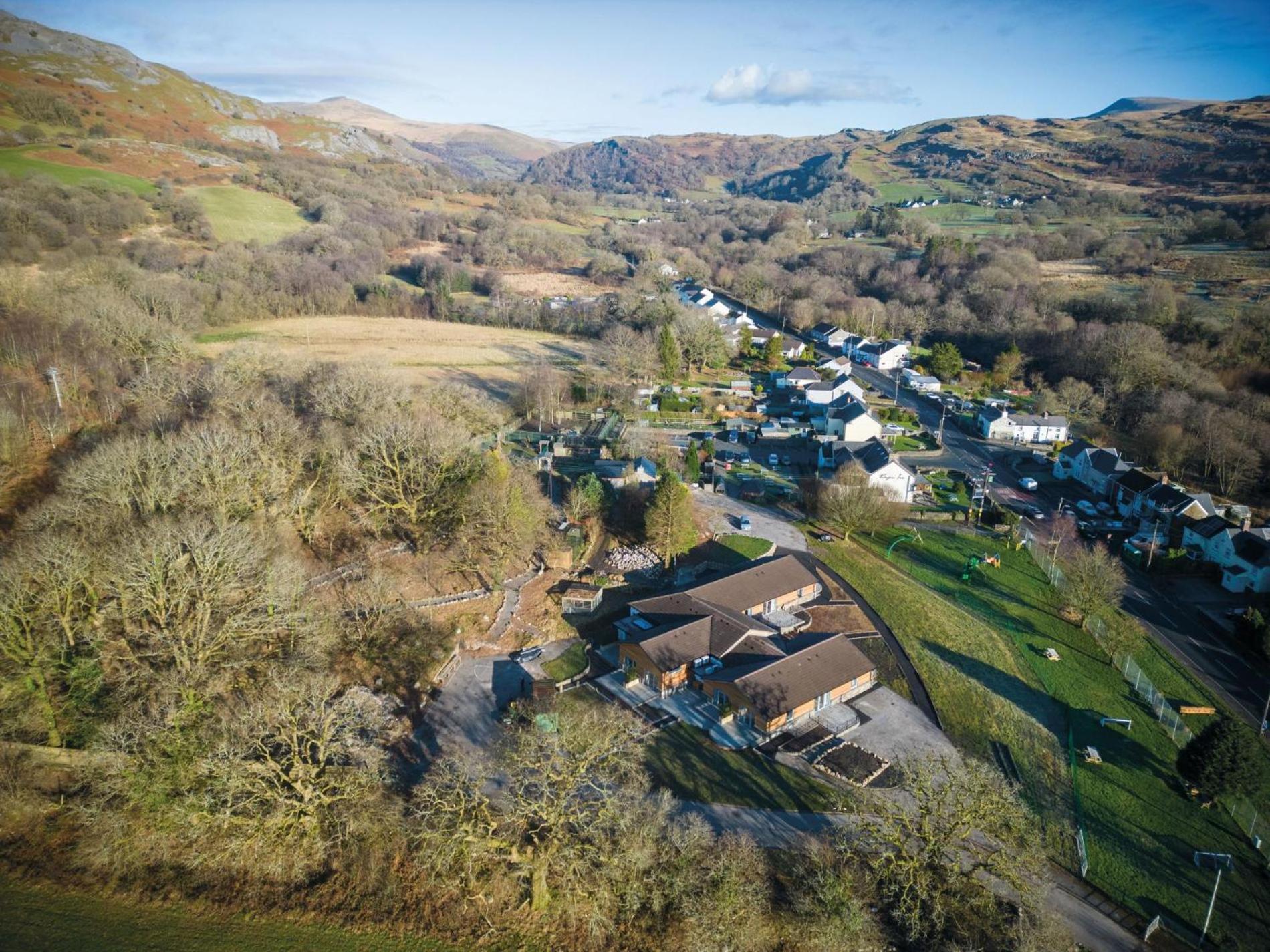 Suite 3 - Sleeping Giant Hotel - Pen Y Cae Inn Brecon Esterno foto